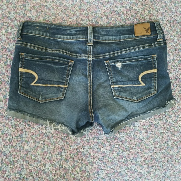 American Eagle Shortie Shorts 8 - Picture 2 of 2